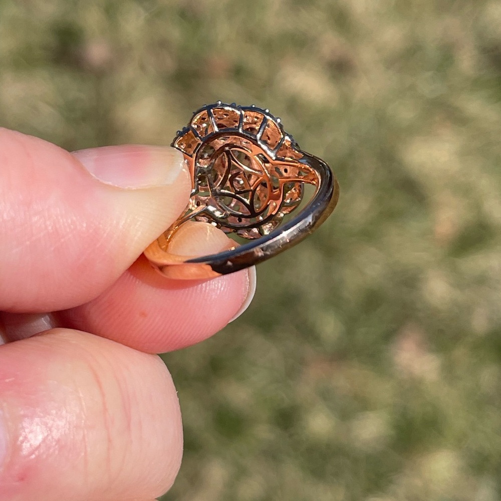 Madagascar Color Change Garnet Floral Ring - Picture 5 of 7